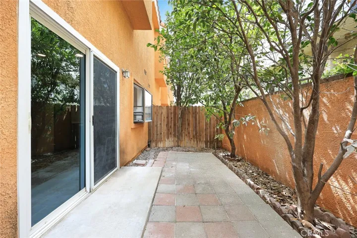 319 California Street F, Arcadia, California 91006