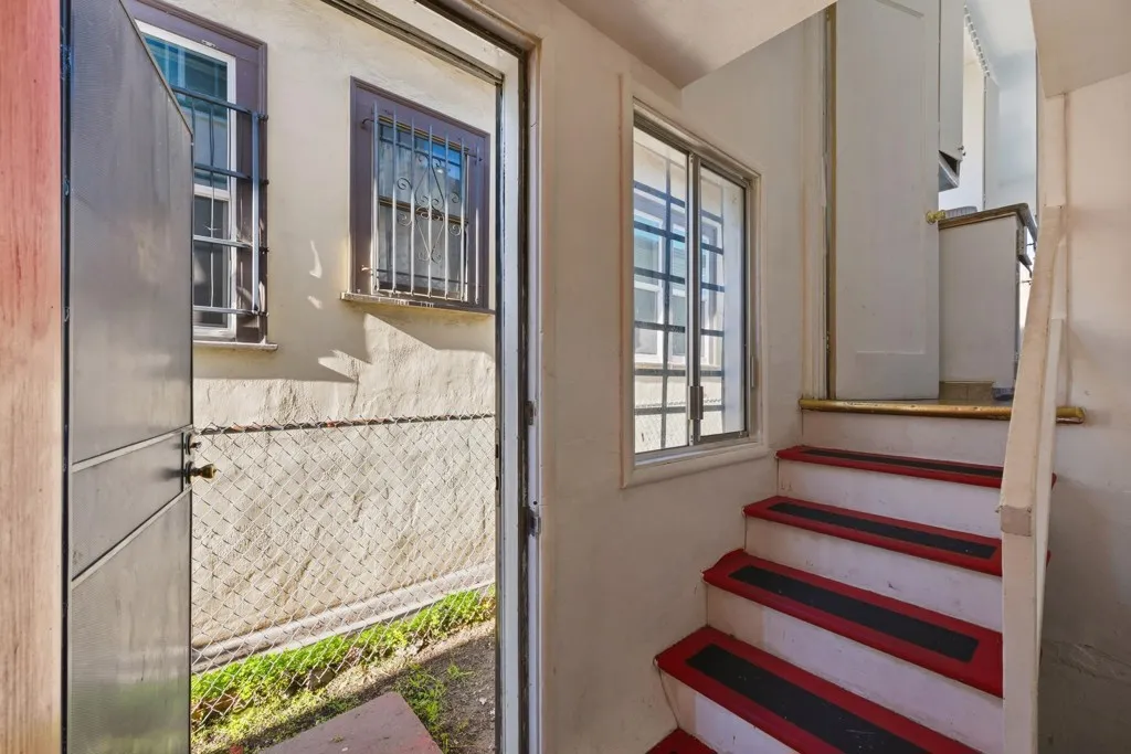 1442 92nd Avenue, Oakland, California 94603 home-pic-15