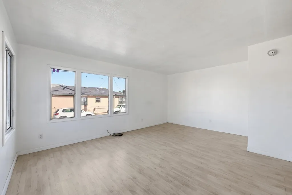 1442 92nd Avenue, Oakland, California 94603 home-pic-8