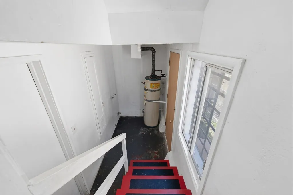 1442 92nd Avenue, Oakland, California 94603 home-pic-14