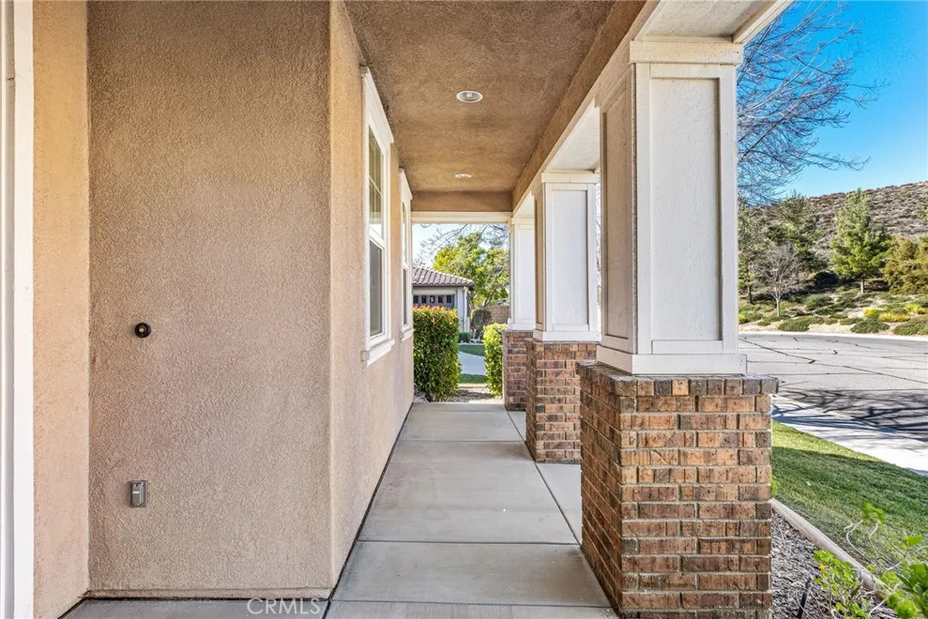 34641 Irwin Street, Beaumont, California 92223 home-pic-4
