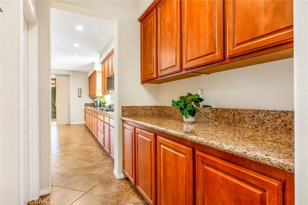 34641 Irwin Street, Beaumont, California 92223 home-pic-24