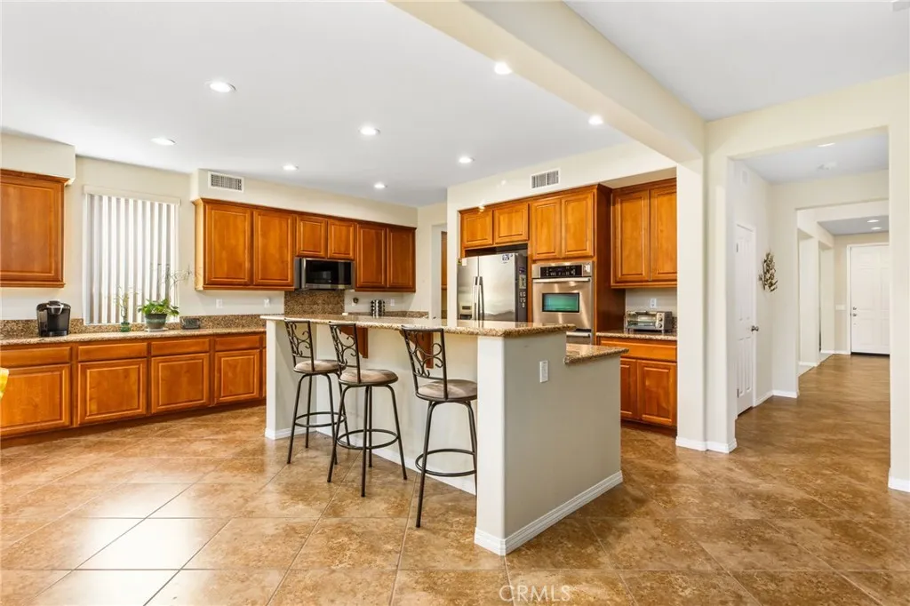 34641 Irwin Street, Beaumont, California 92223 home-pic-17