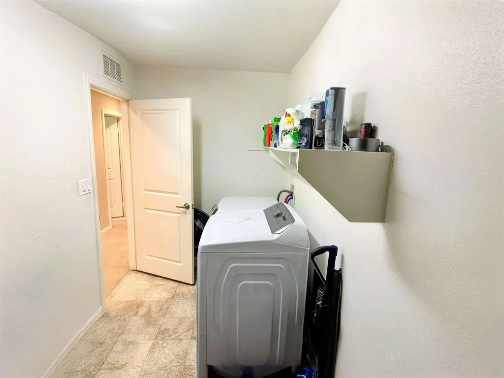 24440 Periwinkle Way, Lake Elsinore, California 92532 home-pic-23