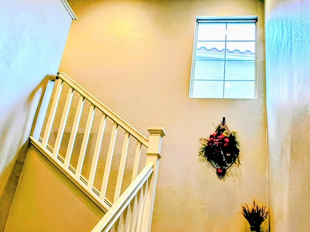 24440 Periwinkle Way, Lake Elsinore, California 92532 home-pic-3