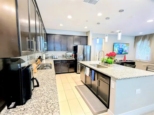 24440 Periwinkle Way, Lake Elsinore, California 92532