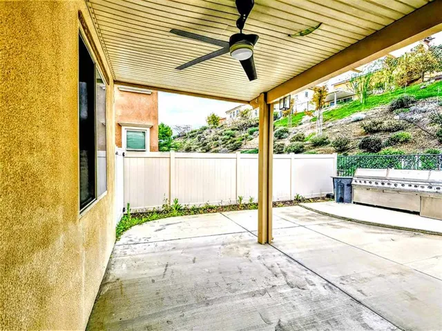 24440 Periwinkle Way, Lake Elsinore, California 92532