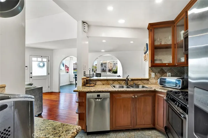 34071 El Contento, Dana Point, California 92629