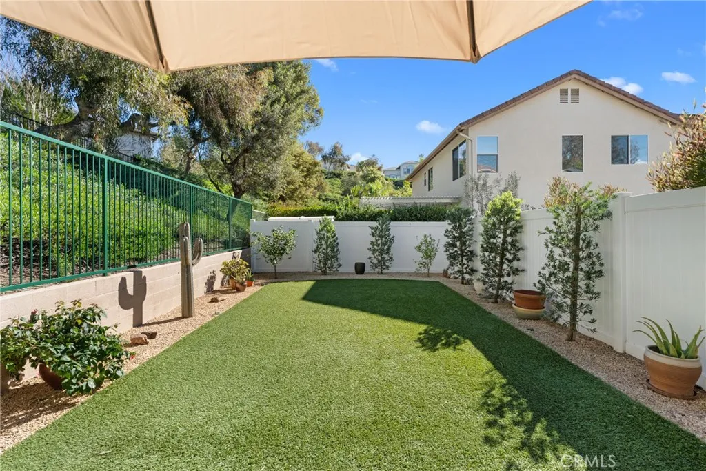 3 Sunny Slope, Rancho Santa Margarita, California 92688 home-pic-29
