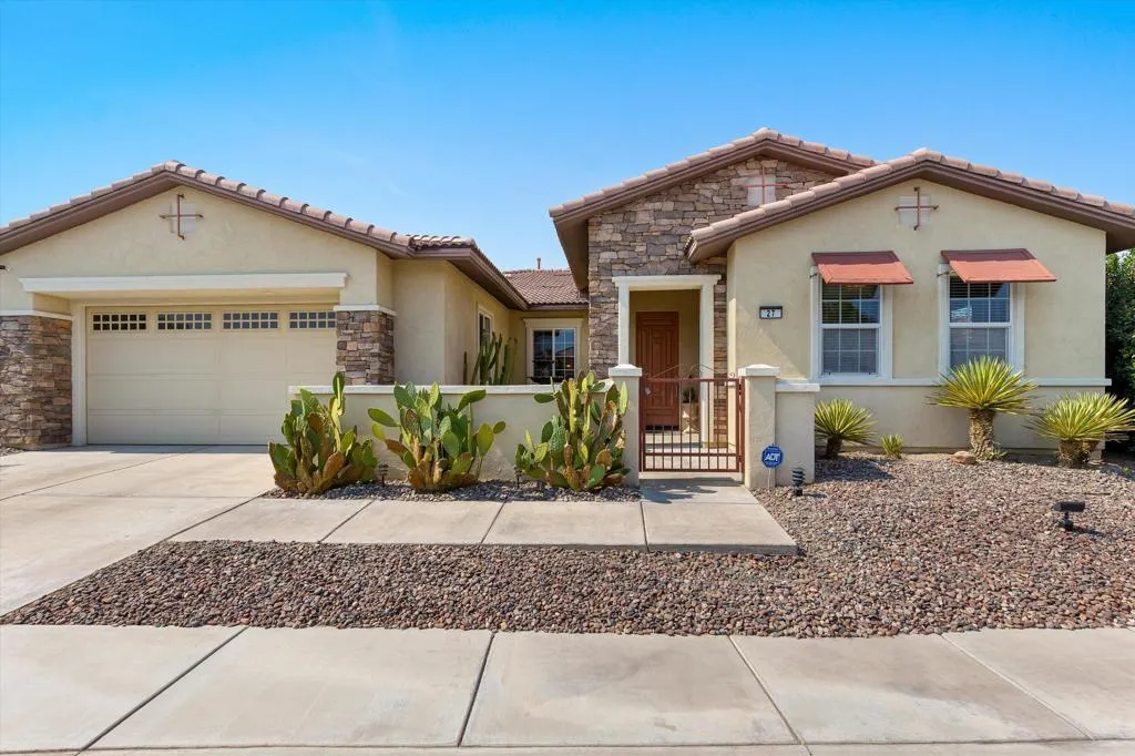 27 Via Del Maricale, Rancho Mirage, California 92270 home-pic-2