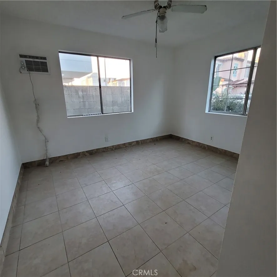 2632 W 16th, Los Angeles, California 90019 home-pic-11