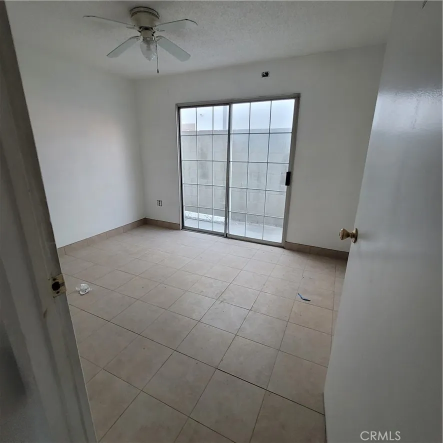 2632 W 16th, Los Angeles, California 90019 home-pic-12