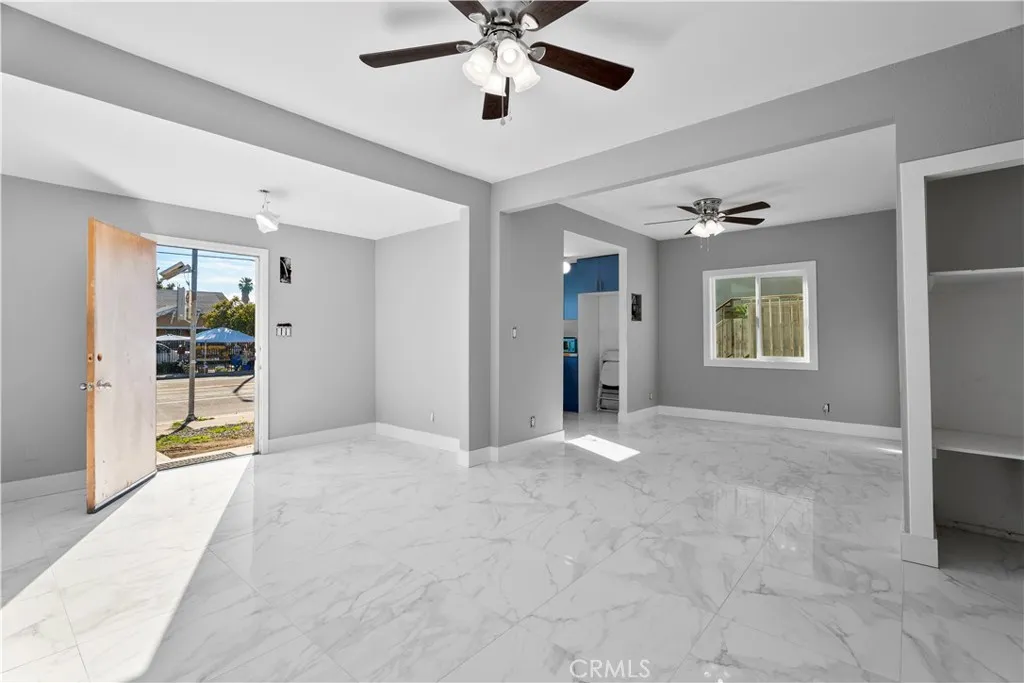 1257 W Vernon, Los Angeles, California 90037 home-pic-25