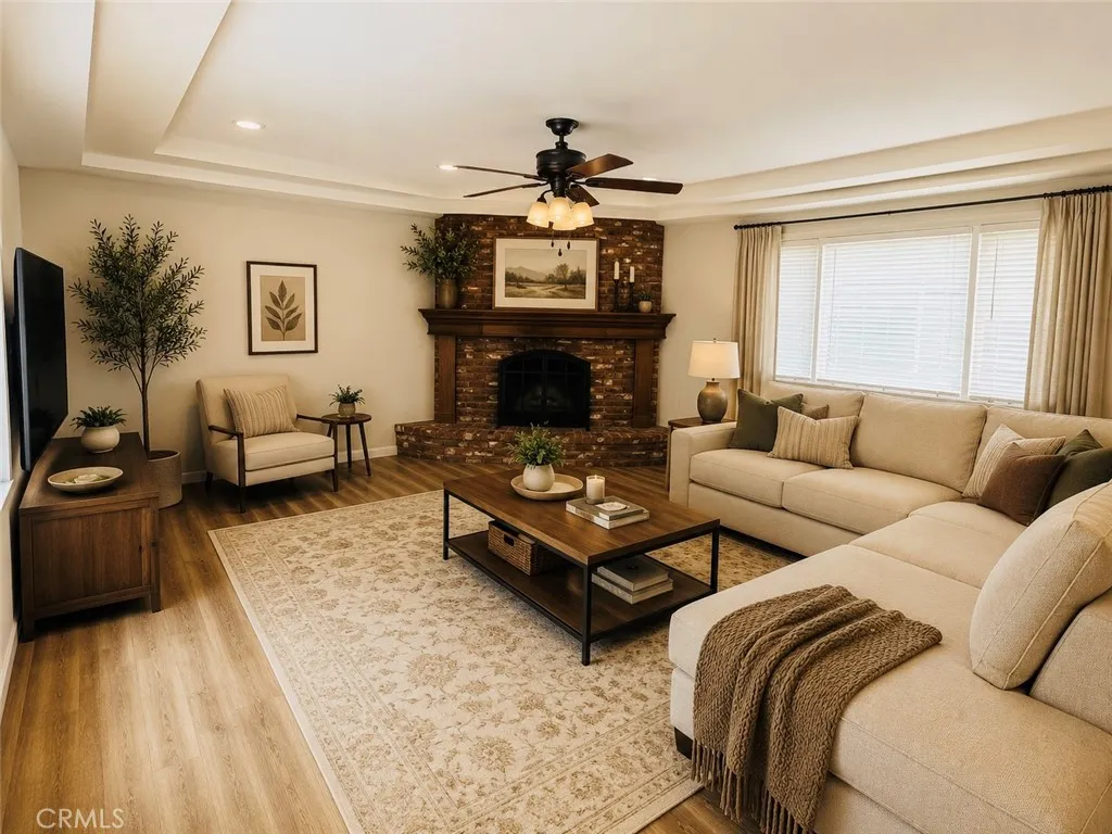 Family room / virtually stG