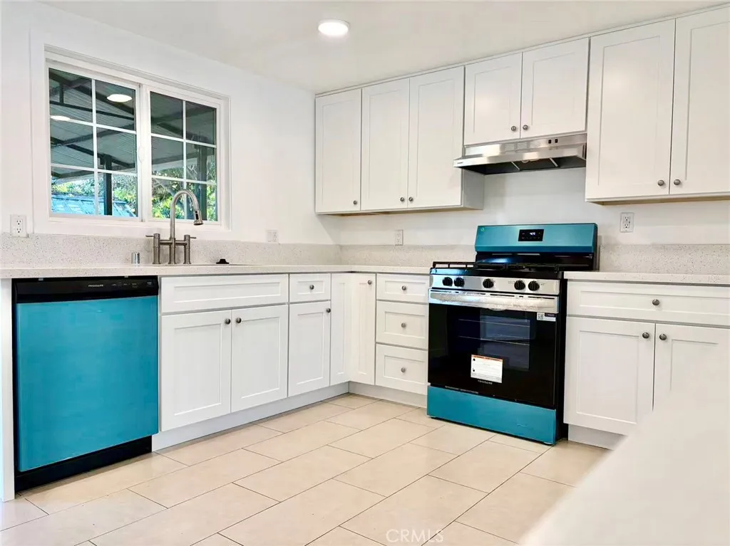 17104 E Orkney, Azusa, California 91702 home-pic-2
