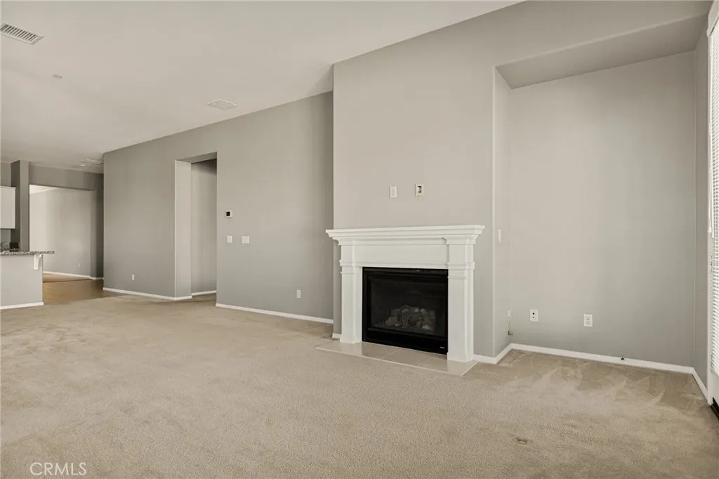 1576 Timberline, Beaumont, California 92223 home-pic-3