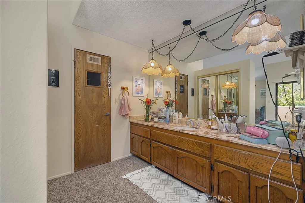 107 S Helberta Avenue 4, Redondo Beach, California 90277 home-pic-34