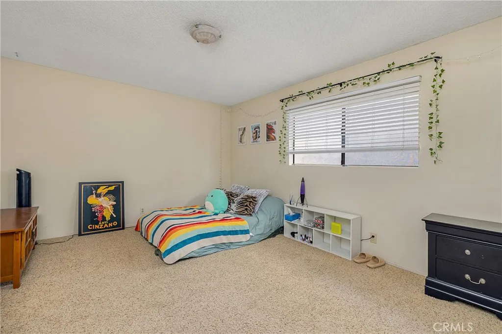 107 S Helberta Avenue 4, Redondo Beach, California 90277 home-pic-28