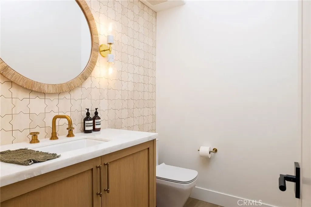 405 El Modena, Newport Beach, California 92663 home-pic-18