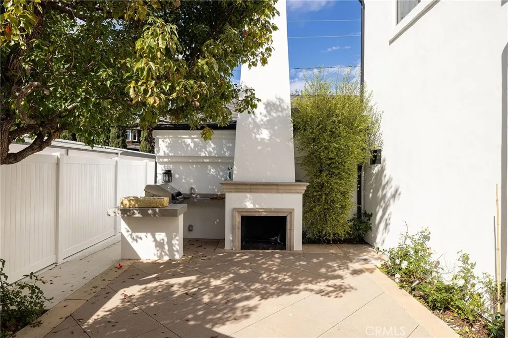 405 El Modena, Newport Beach, California 92663 home-pic-26