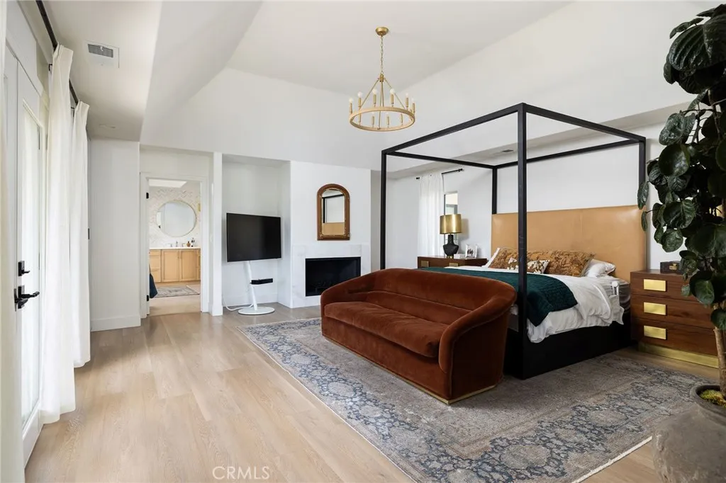 405 El Modena, Newport Beach, California 92663 home-pic-11