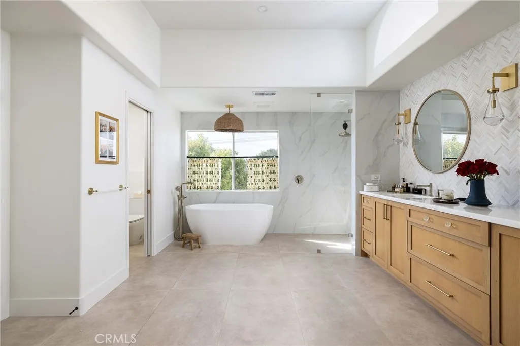 405 El Modena, Newport Beach, California 92663 home-pic-14