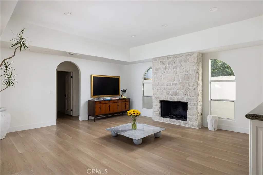 405 El Modena, Newport Beach, California 92663 home-pic-9