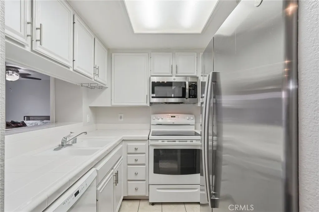 3078 Broadway 316, San Diego, California 92102 home-pic-12