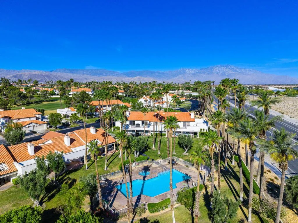 510 Desert Falls Drive N, Palm Desert, California 92211 home-pic-29