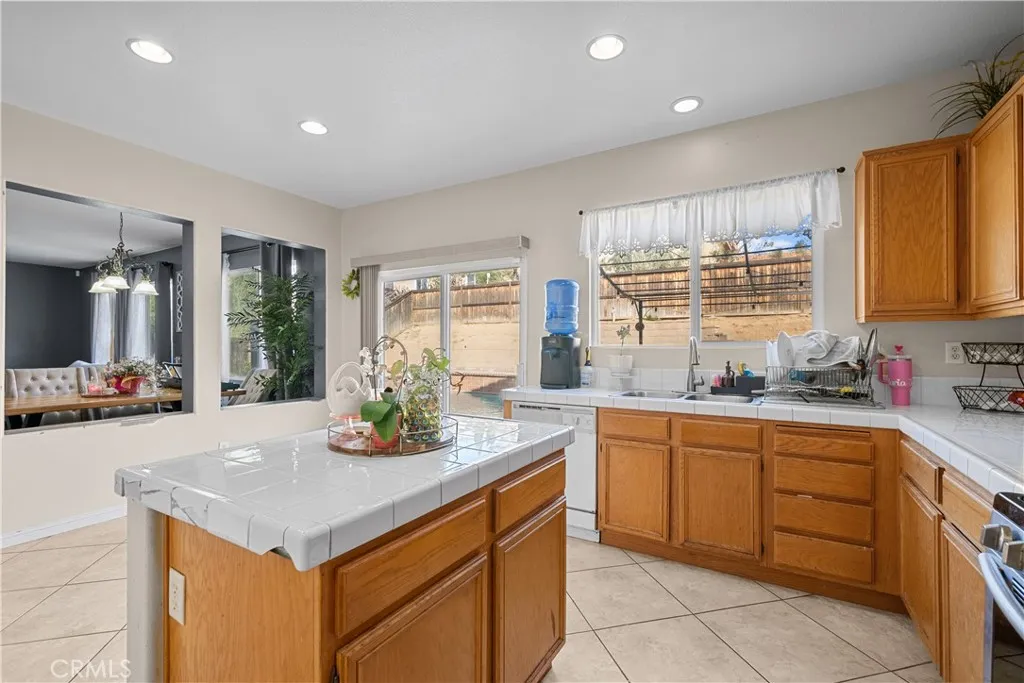 36842 Aristo, Palmdale, California 93550 home-pic-15