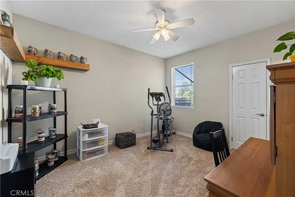 8346 W Avenue D4, Lancaster, California 93536 home-pic-18