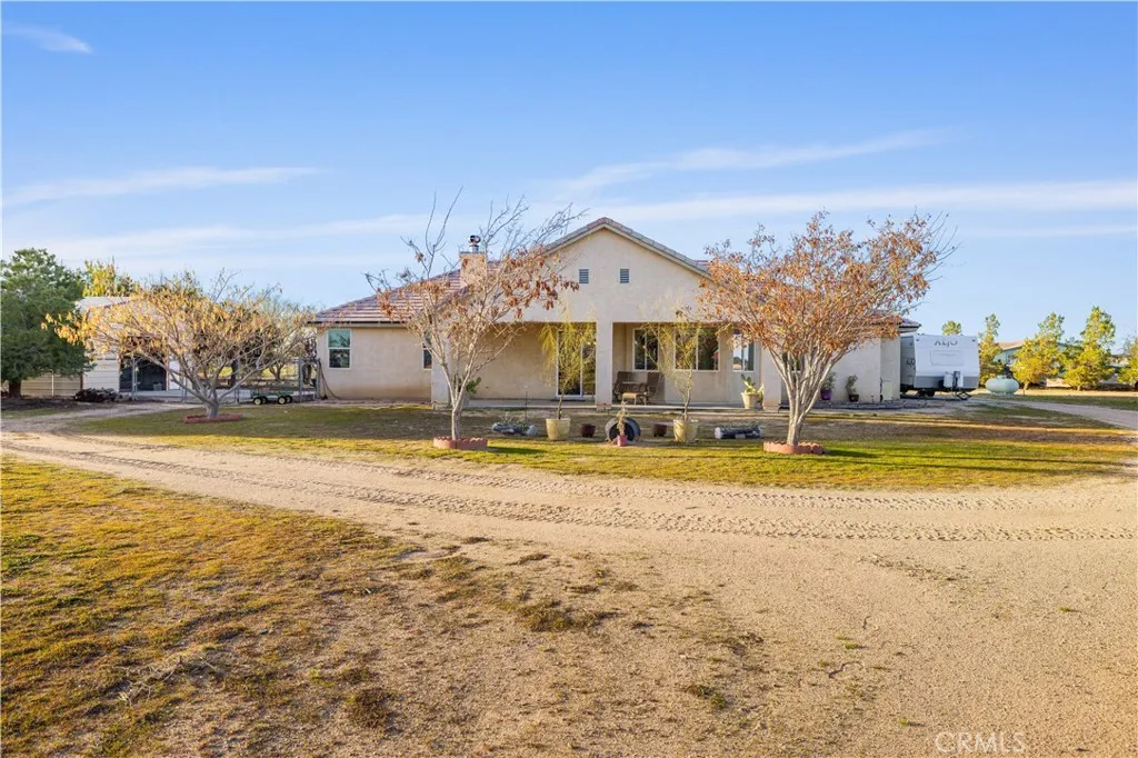 8346 W Avenue D4, Lancaster, California 93536 home-pic-45