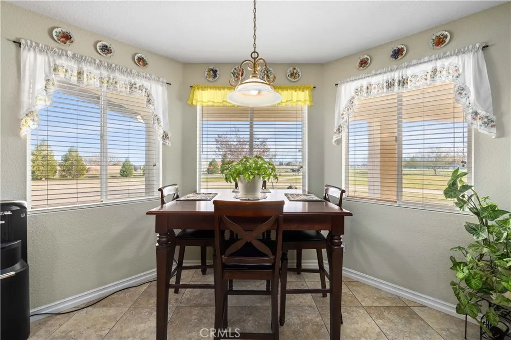 8346 W Avenue D4, Lancaster, California 93536 home-pic-17