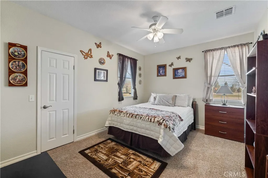 8346 W Avenue D4, Lancaster, California 93536 home-pic-25