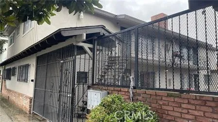 275 E Artesia, Long Beach, California 90805