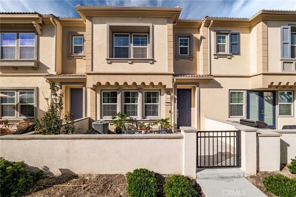 7549 Spitfire, Chino, California 91708 home-pic-1