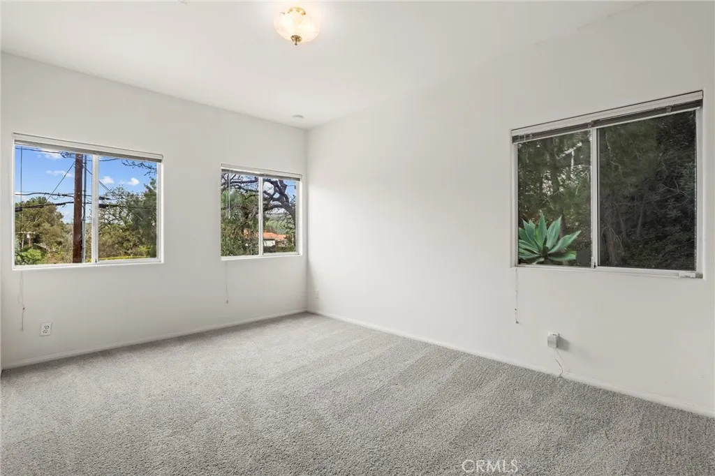 272 Manzanita, Thousand Oaks, California 91361 home-pic-22