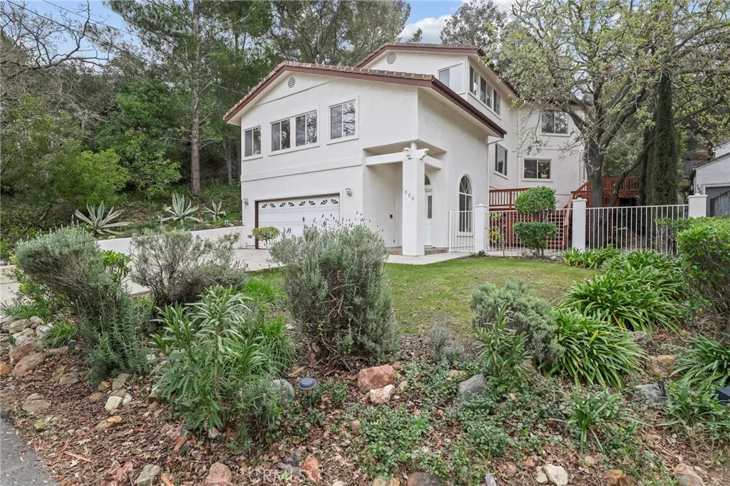 272 Manzanita, Thousand Oaks, California 91361 home-pic-3