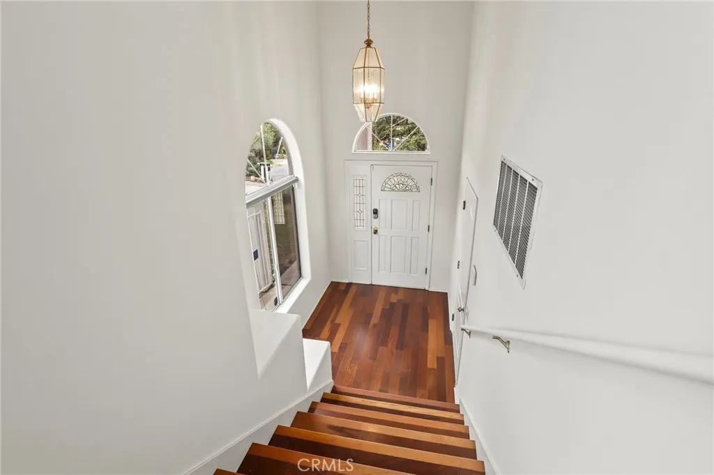 272 Manzanita, Thousand Oaks, California 91361 home-pic-5