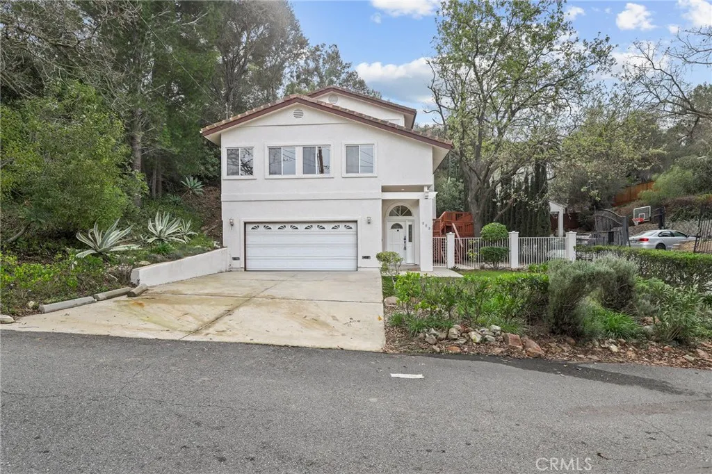 272 Manzanita, Thousand Oaks, California 91361 home-pic-4