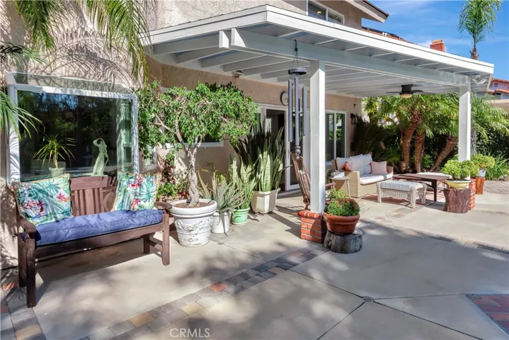 Outdoor covered patio &sitting areas,perfect for enjoying the outdoors.