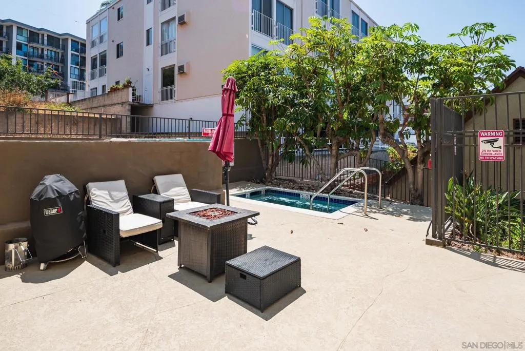 2445 Brant St 309, San Diego, California 92101 home-pic-35