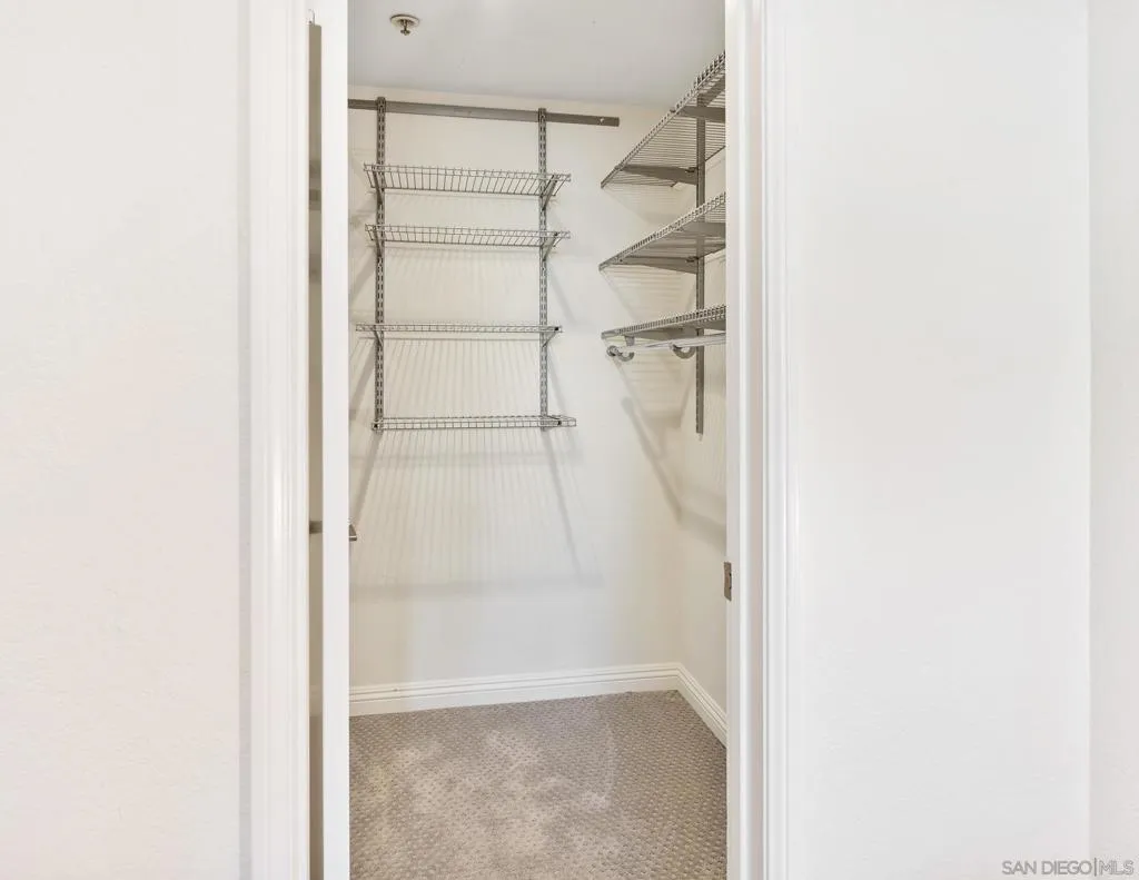 2445 Brant St 309, San Diego, California 92101 home-pic-28