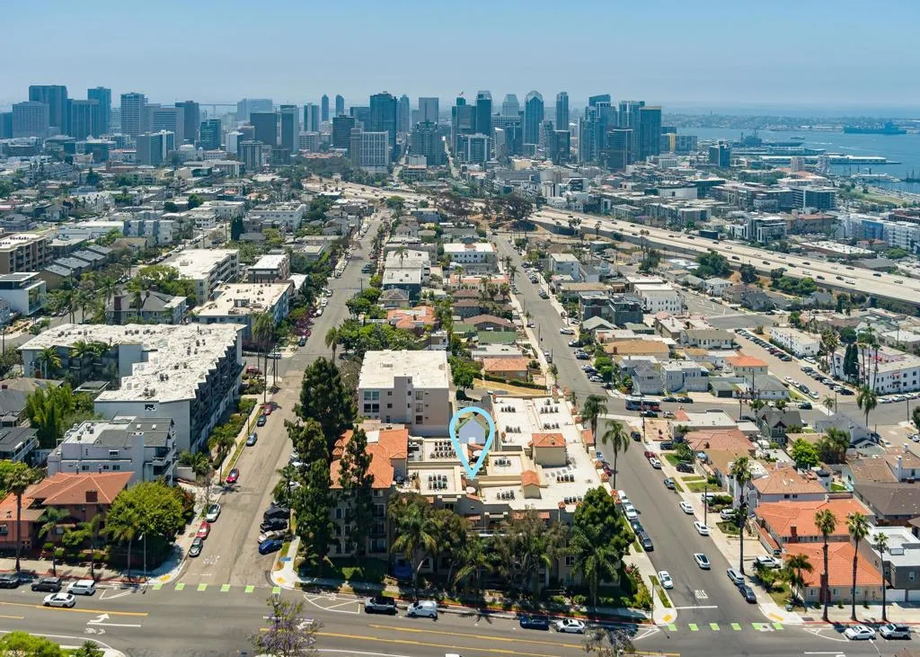 2445 Brant St 309, San Diego, California 92101 home-pic-43