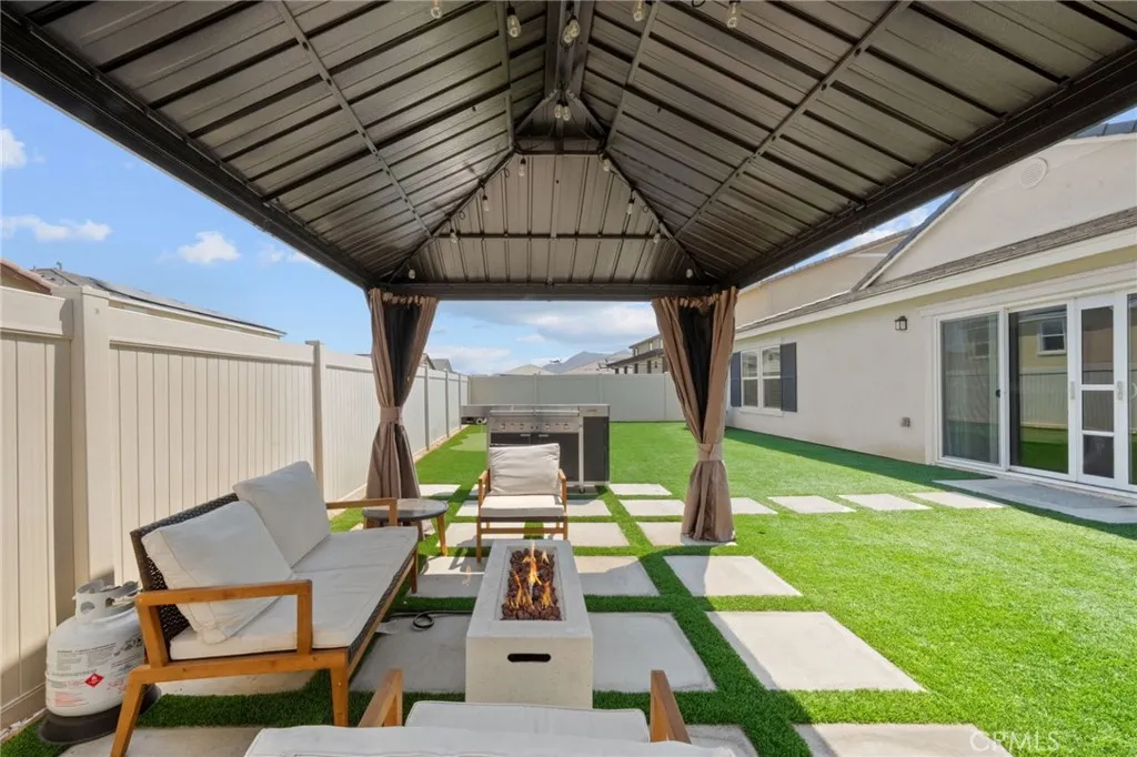 28314 Levi, Menifee, California 92585 home-pic-6