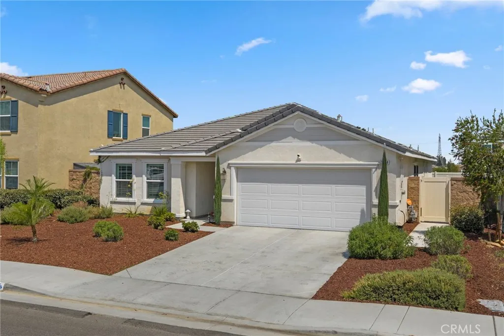 28314 Levi, Menifee, California 92585 home-pic-44