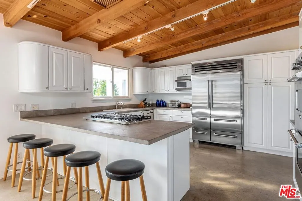27727 Pacific Coast Highway, Malibu, California 90265 home-pic-8
