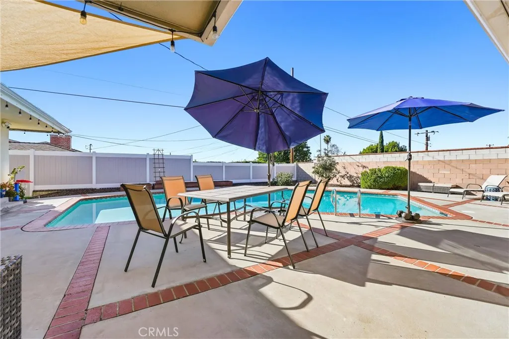 1231 Sunbird, La Habra Heights, California 90631 home-pic-36