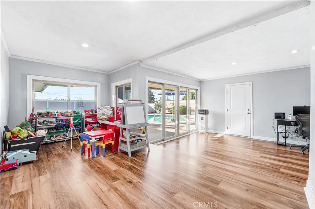 1231 Sunbird, La Habra Heights, California 90631 home-pic-21