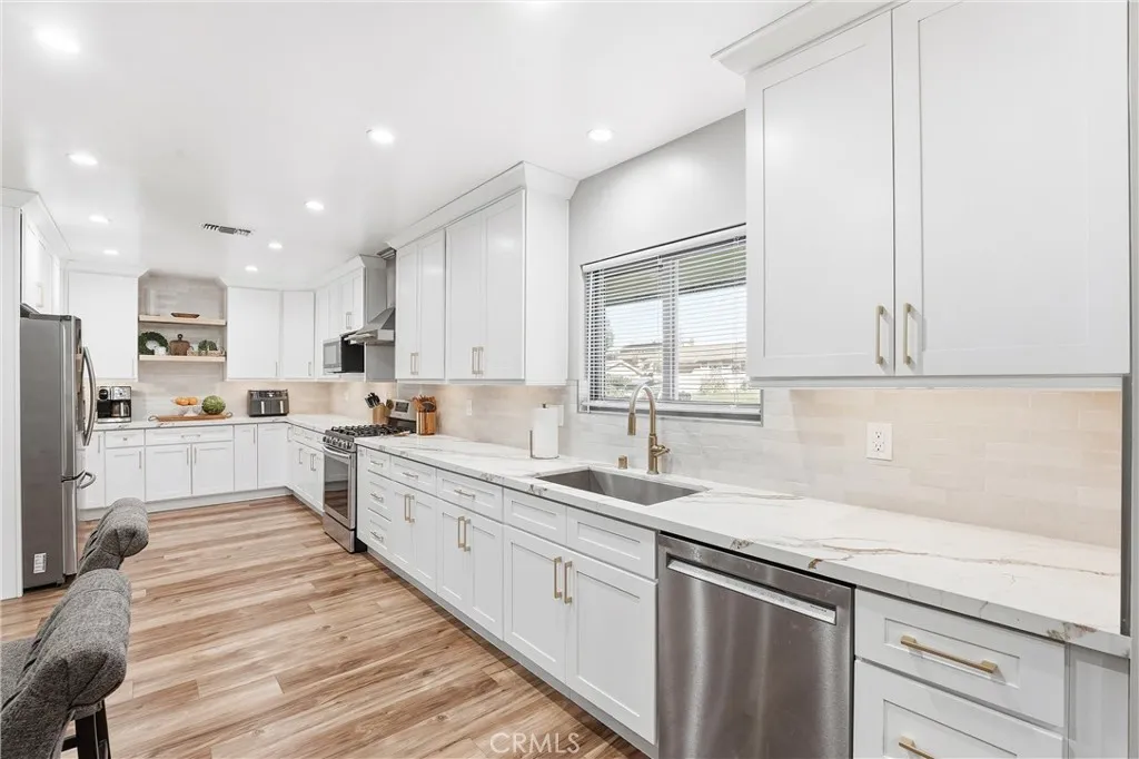 1231 Sunbird, La Habra Heights, California 90631 home-pic-13